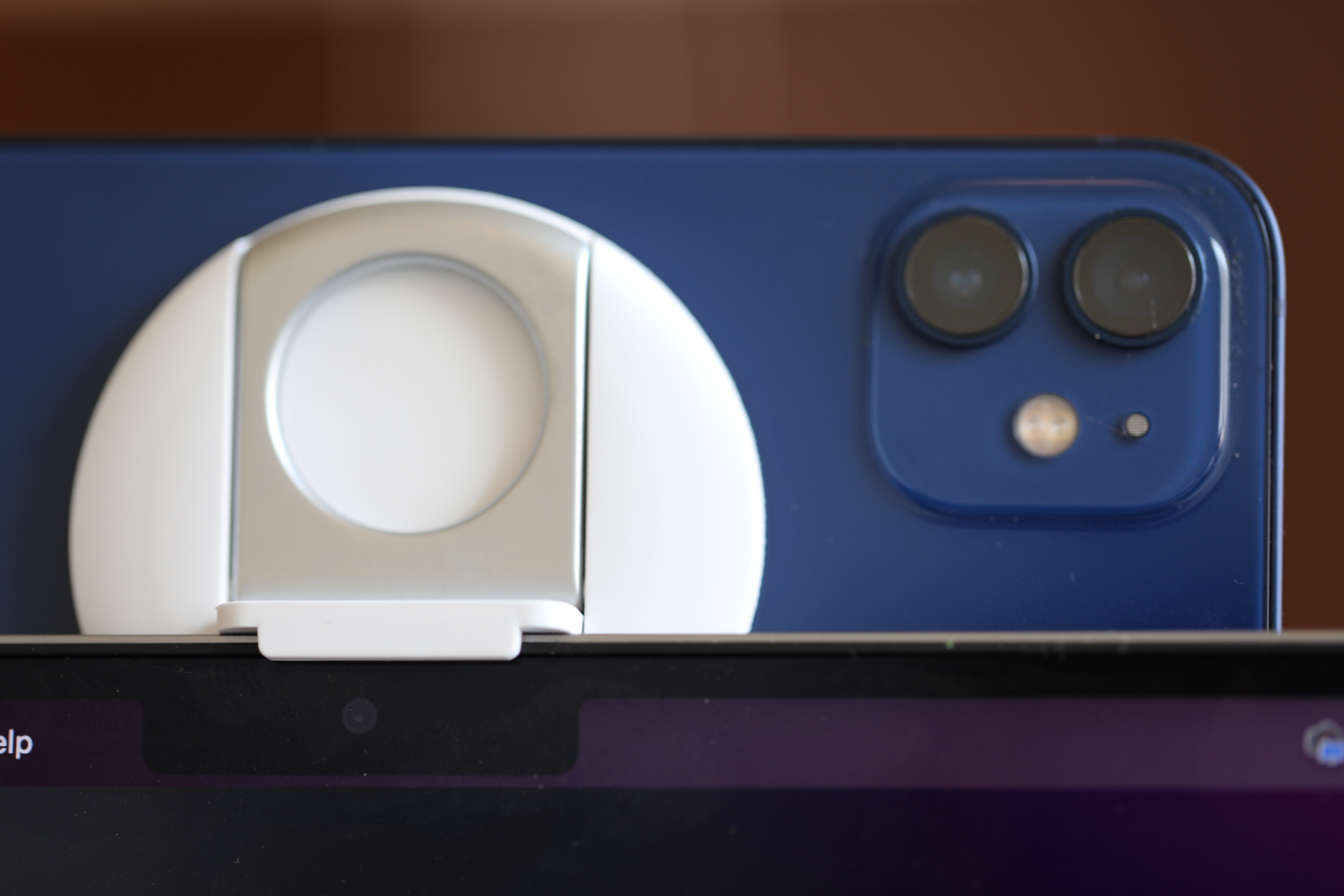 Apple Belkin Continuity Camera